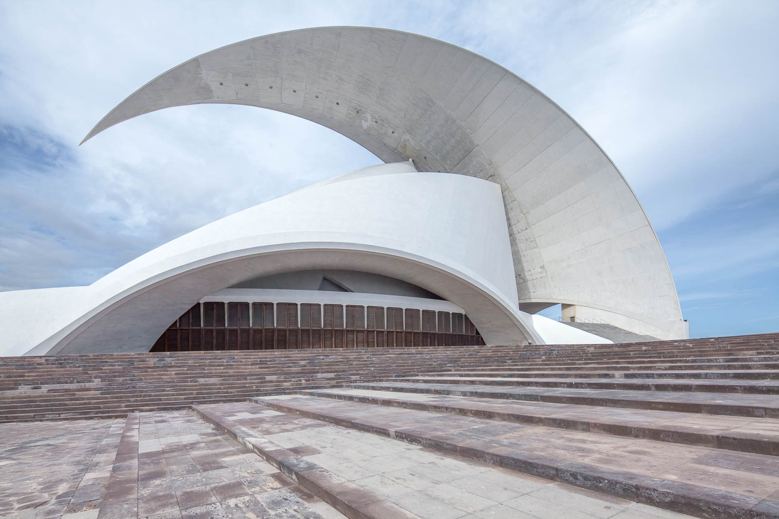 Autitorio, Santa Cruz